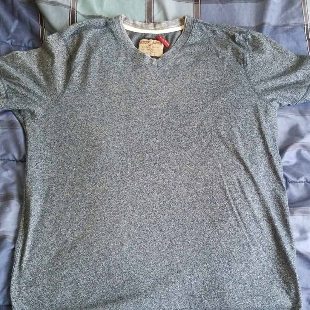 Mens V neck